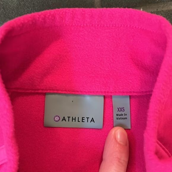 Athleta, half zip jacket - Picture 6 of 9